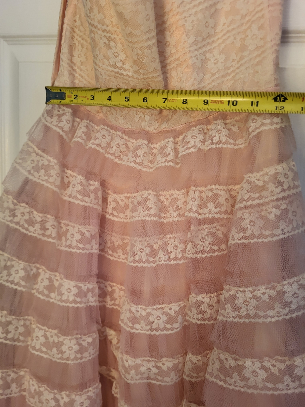 Blush Pink Vintage Lace And Tulle 1950s Strapless Dress - Picture 5 of 13